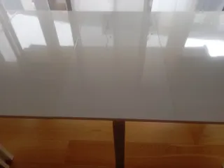 Mesa extensible blanca