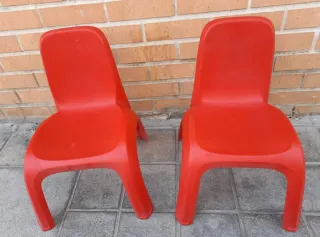 Mesa y 2 Sillas PVC Rojas