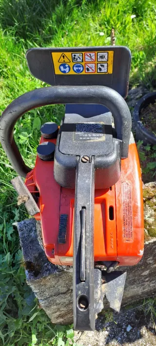 Motosierra Homelite 240