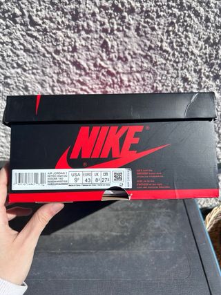 Jordan 1 High Retro Obsidian