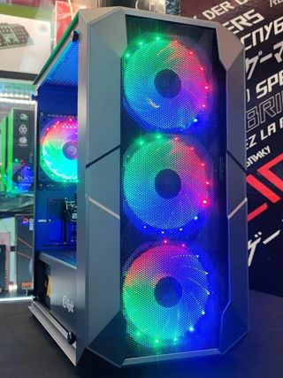 Pc Gaming RTX 5070 / Ryzen 9800X3D !! NUEVO !!