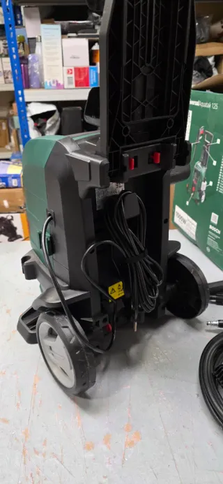 Hidrolimpiadora Bosch para hogar y jardín, 1500 W,