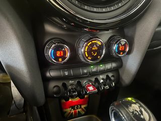 MINI MINI COOPER D automático