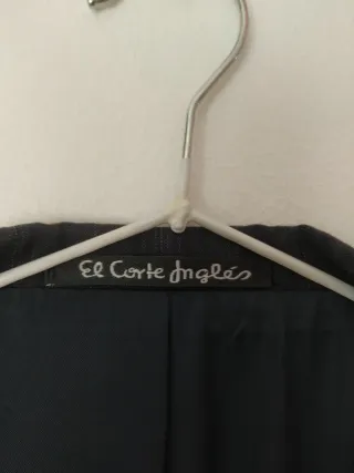 Vendo Blazer de Hombre Color azul  con Rayas