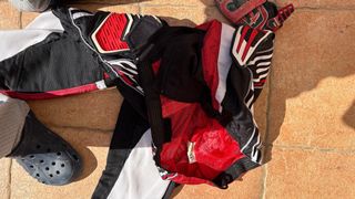 Pantalones y Guantes Motocross Alpinestar