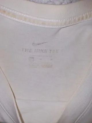 Camiseta Nike Gris Logo Swoosh