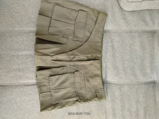 Mini falda verde militar