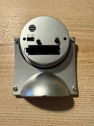 Reloj de mesa despertador QUARTZ