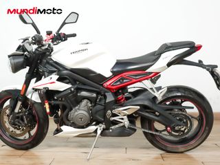 TRIUMPH STREET TRIPLE 765 R