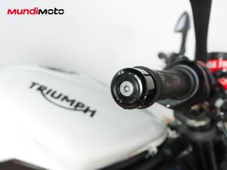 TRIUMPH STREET TRIPLE 765 R