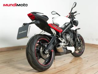 TRIUMPH STREET TRIPLE 765 R