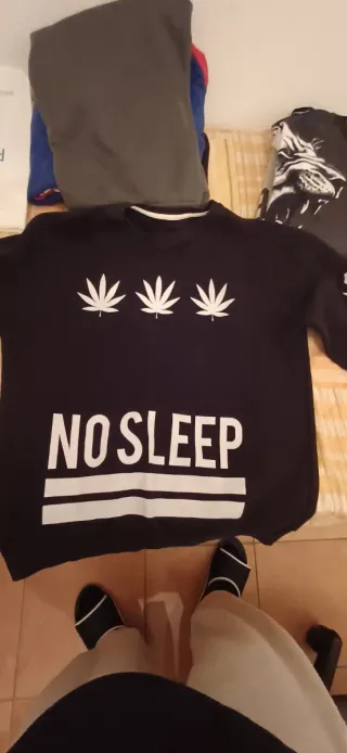 Maglia nera con stampa NO SLEEP