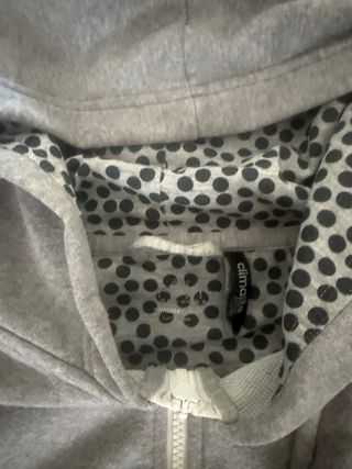 Chaqueta Adidas gris con cremallera