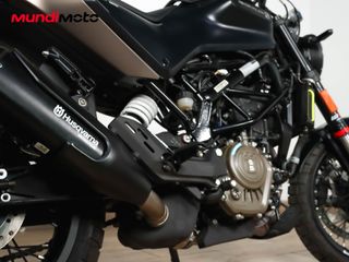 HUSQVARNA SVARTPILEN 125 ABS
