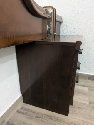 Conjunto dormitorio madera oscura