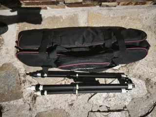 Trípode Skywatcher con bolsa y extras.
