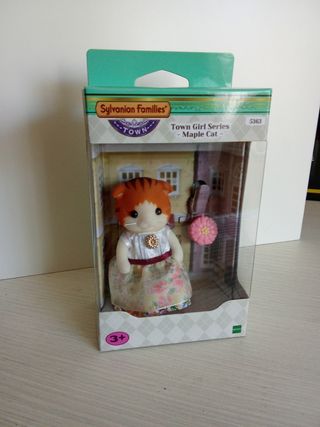 Sylvanian Families Maple Cat Town Girl