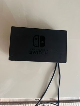 Nintendo Switch + Mario Kart + Maletín