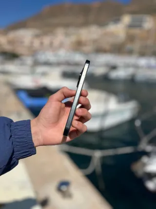 iPhone 16 Pro 128GB Space Gray