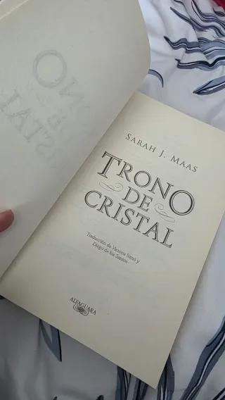 Trono de cristal / Throne of Glass (Spanish Edi...