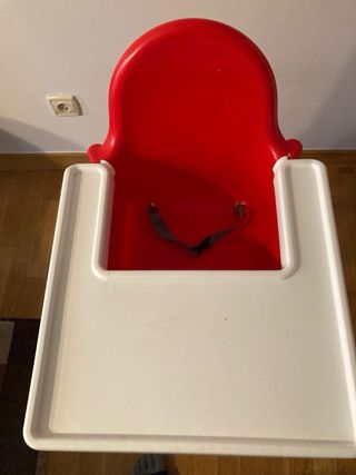 Trona Ikea Roja y Blanca