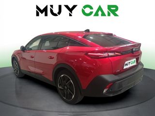 Peugeot 408 GT Hybrid eDCS6 100 kW (136 CV)