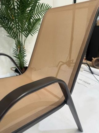 MESA DE CRISTAL + 6 SILLAS PARA TERRAZA!