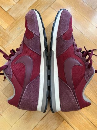 Zapatillas Nike MD Runner 2 Talla 46 Granates