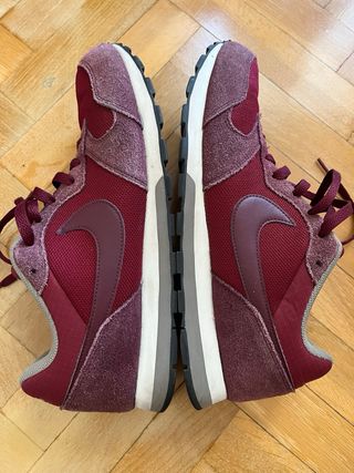 Zapatillas Nike MD Runner 2 Talla 46 Granates