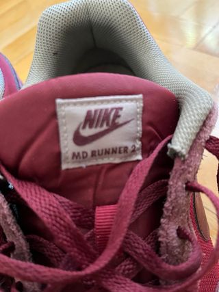 Zapatillas Nike MD Runner 2 Talla 46 Granates