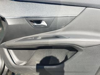 Peugeot 3008 PureTech 180 GT Line EAT8 132 kW (180 CV)