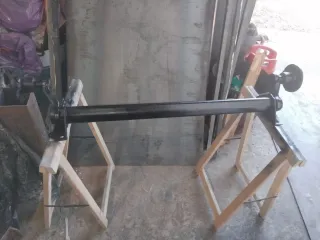 Eje de remolque negro