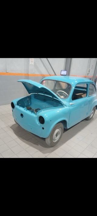 SEAT 600 d  2 unidades