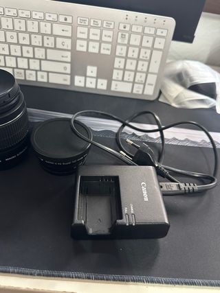 Cámara Canon EOS 1200D + Lente 18-55mm