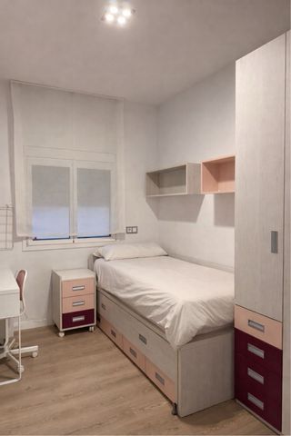Habitación juvenil: Cama nido y armario 3 puertas