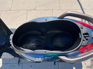 Piaggio Medley 125cc Scooter Azul