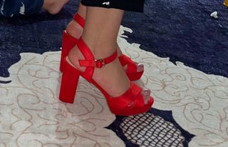 Sandalias Rojas de Tacón
