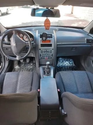 Peugeot 407 2004