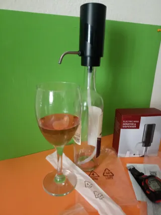 Dispensador Eléctrico Vino/Licores/Agua