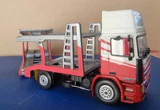 Maqueta Camión Pegaso Troner Portacoches