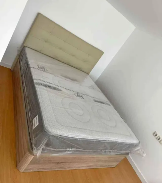 Canapés Canapés y colchón