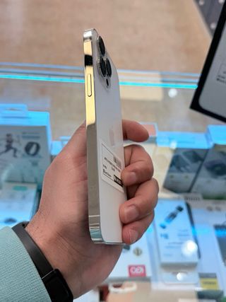 iPhone 13 Pro Max 256GB Plata Semi Nuevo