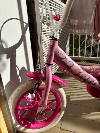 Bicicleta infantil rosa Flowers