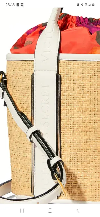 Bolso Victoria's Secret y Perfume