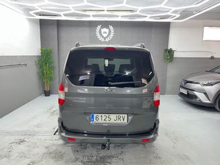 Ford Tourneo Courier 2017