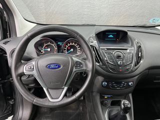 Ford Tourneo Courier 2017