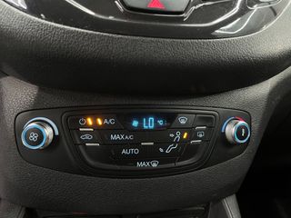 Ford Tourneo Courier 2017