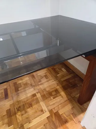 Mesa de salón cristal y madera