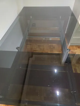 Mesa de salón cristal y madera