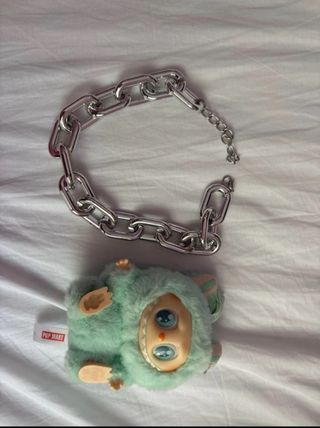 Collar cadena plateada